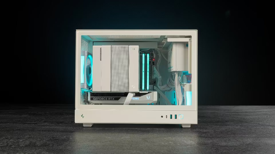 Mini High-End Gaming PC | Ryzen 7 9800X3D | RTX 5070 | White Edit