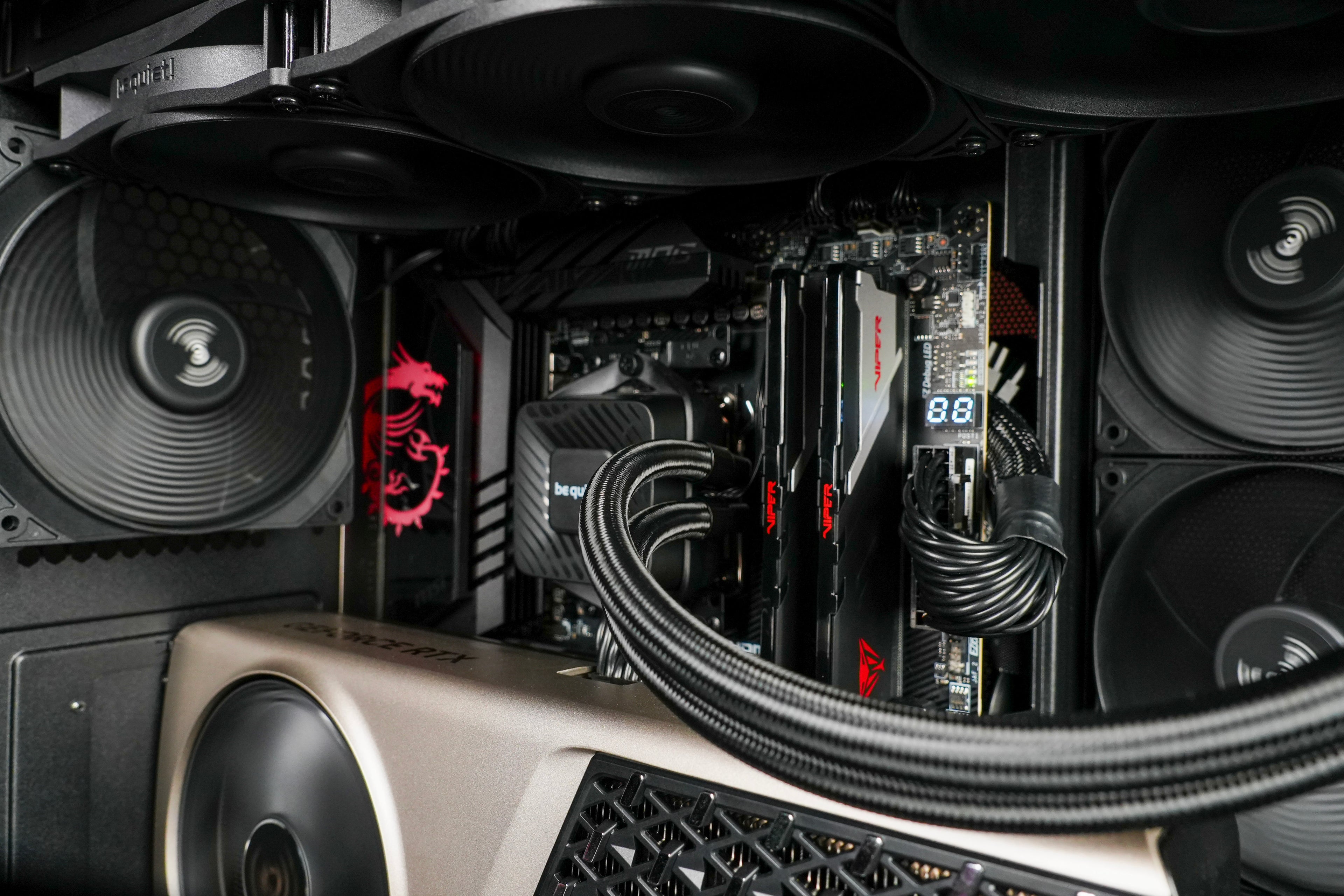 Dark Power Gaming PC