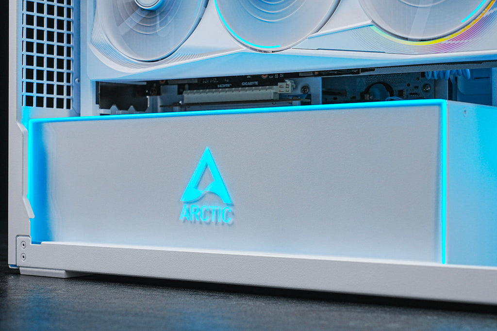 White High-End Gaming PC — PixelBuilds Edition