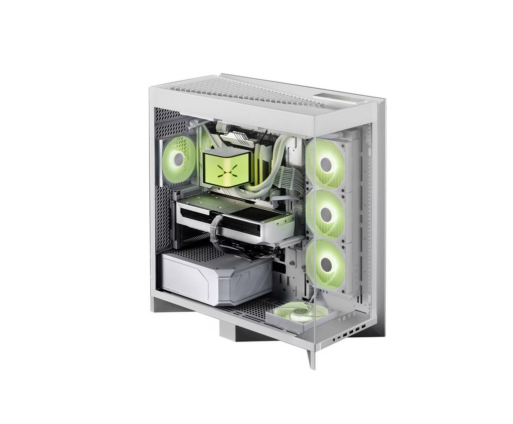 TRYX LUCA L70  Gaming PC/ Ryzen 7 7800X3D + Nvidia RTX 5070 Ti