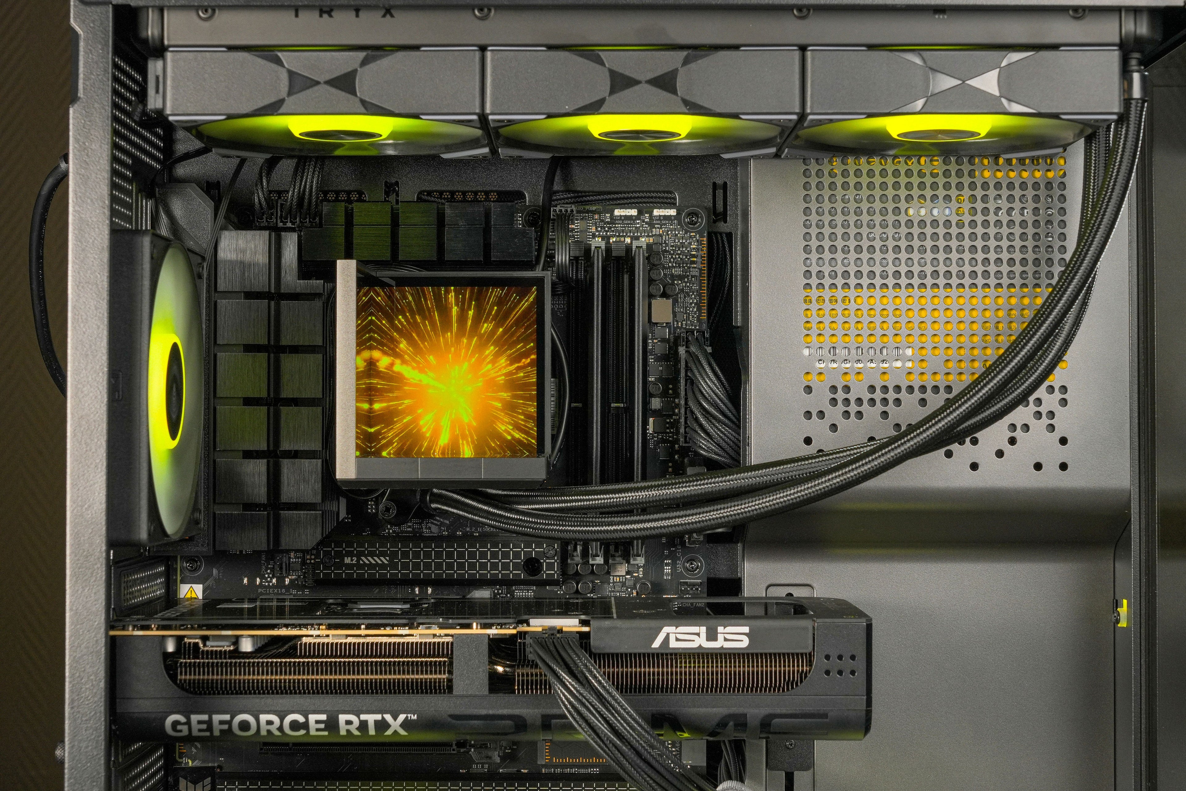 PixelBuilds Galerie – maßgeschneiderte Gaming PC Builds